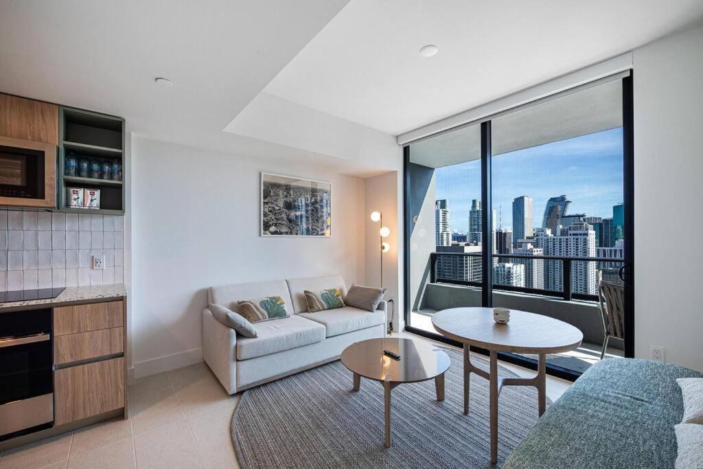 Wonderful 1 Bed - Amazing Views